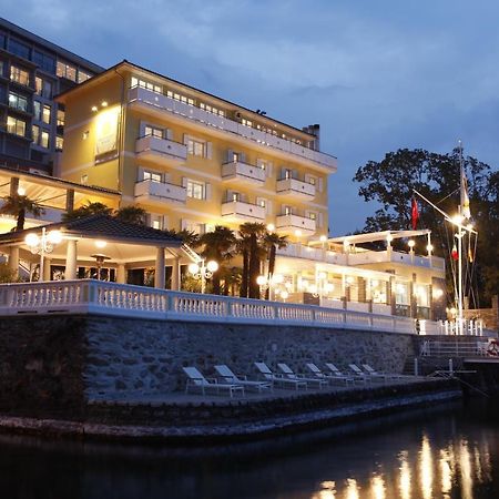 Holiday Hotel Yachtsport Resort Lago Maggiore Brissago Dış mekan fotoğraf