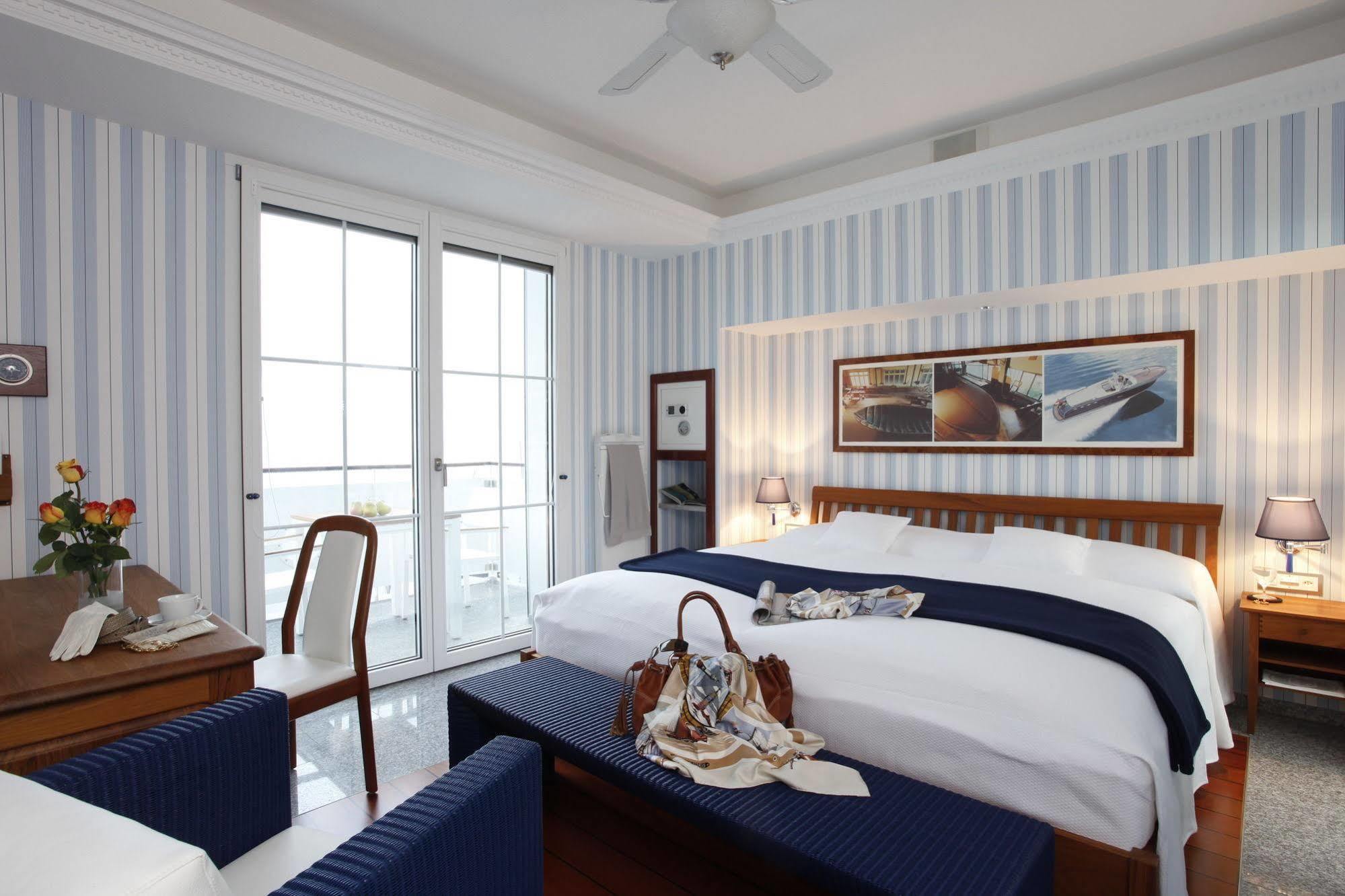 Holiday Hotel Yachtsport Resort Lago Maggiore Brissago Dış mekan fotoğraf
