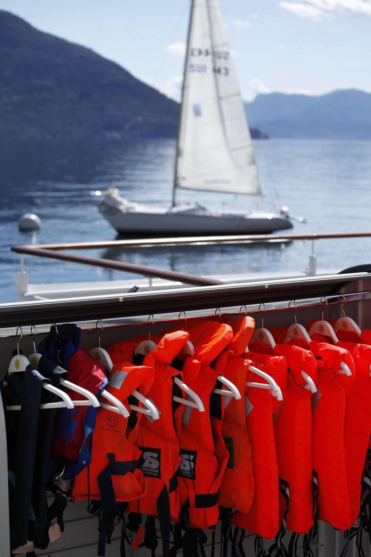 Holiday Hotel Yachtsport Resort Lago Maggiore Brissago Dış mekan fotoğraf